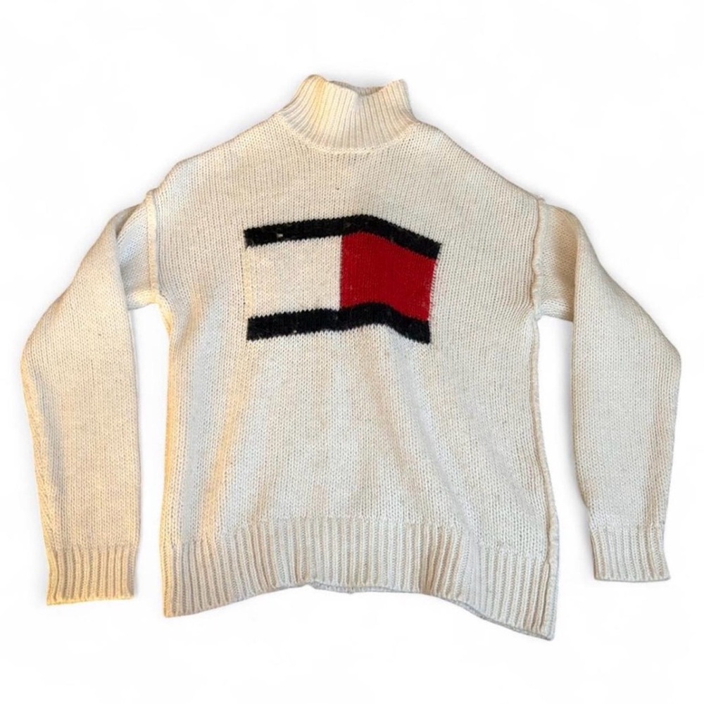 Tommy Hilfiger Cream Turtleneck Sweater with Flag Motif (Red, Black)